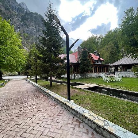 Hotel Bujtine-Restorant Rilindja Valbone Zewnętrze zdjęcie