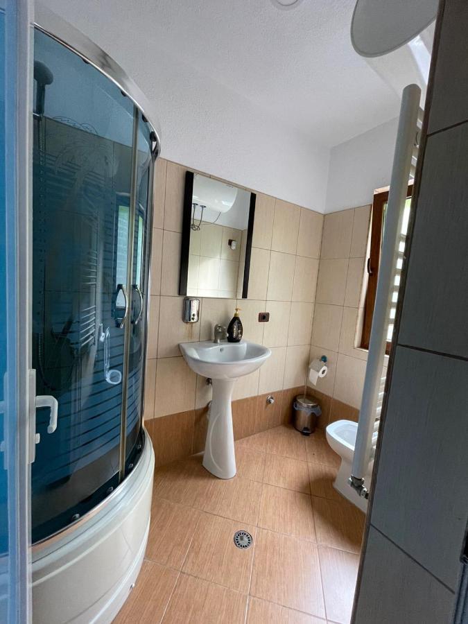 Hotel Bujtine-Restorant Rilindja Valbone Zewnętrze zdjęcie