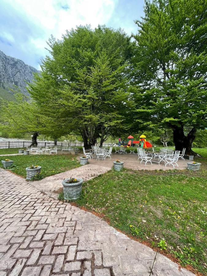 Hotel Bujtine-Restorant Rilindja Valbone Zewnętrze zdjęcie